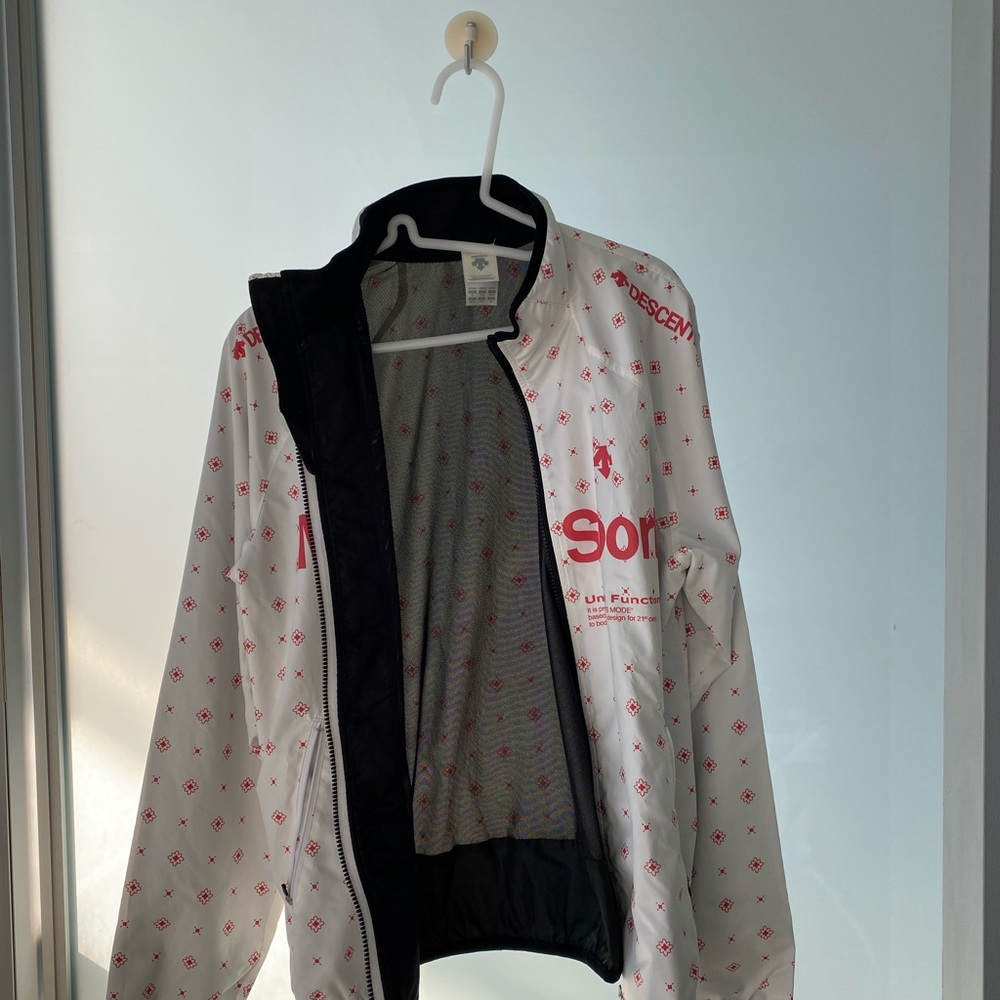 Descente Jacket - Picture 4 of 5